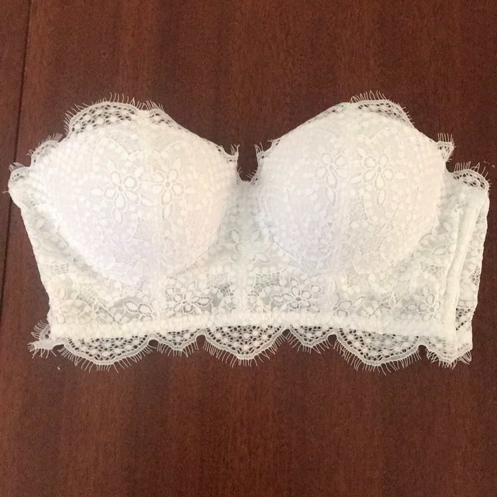 PINK by VS Strapless white lace bra lette
